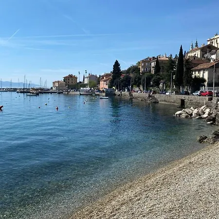 Διαμέρισμα Back To Pobri-opatija *